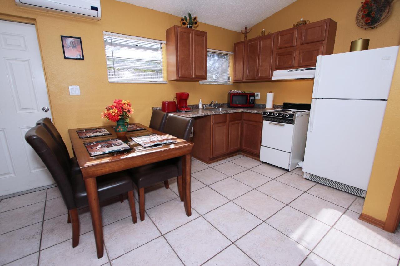Affordable Beach Condos - One Bedroom Dlx Condos St. Pete Beach Exterior photo